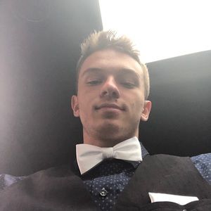 Meet your Posher, Andrew